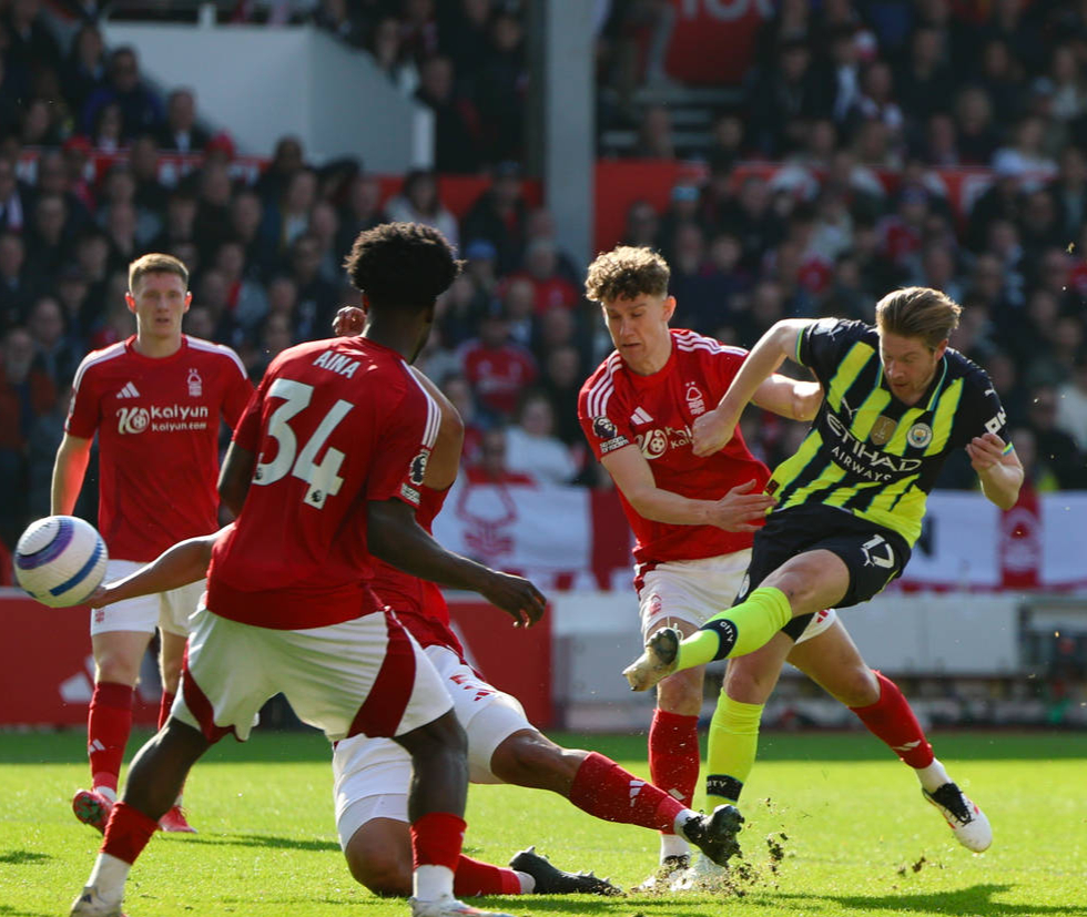 曼城发布备战花絮，赛前内部沟通，欧篮联任务艰巨，临场指挥获称赞 