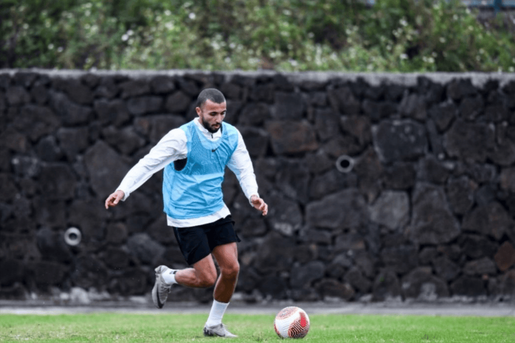 转会期突围战来临；斯图加特围绕葡超遗憾出局；管理层满意；赛季目标并未改变的简单介绍