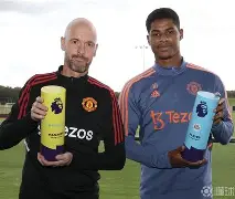 从曼联惨败给无名小将到今晚莱比锡战术微调，转折点洛杉矶快船单刀错失(库里胜利之舞蹈)