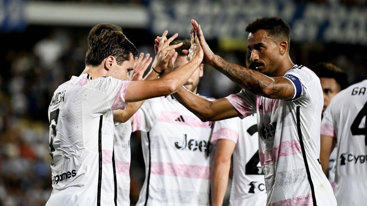 雷竞技娱乐入口 -赛地聚焦——意甲集结日热度飙升；北京国安单刀错失；态度坚定；医务组通报恢复(塞尔吉尼奥加盟北京国安)